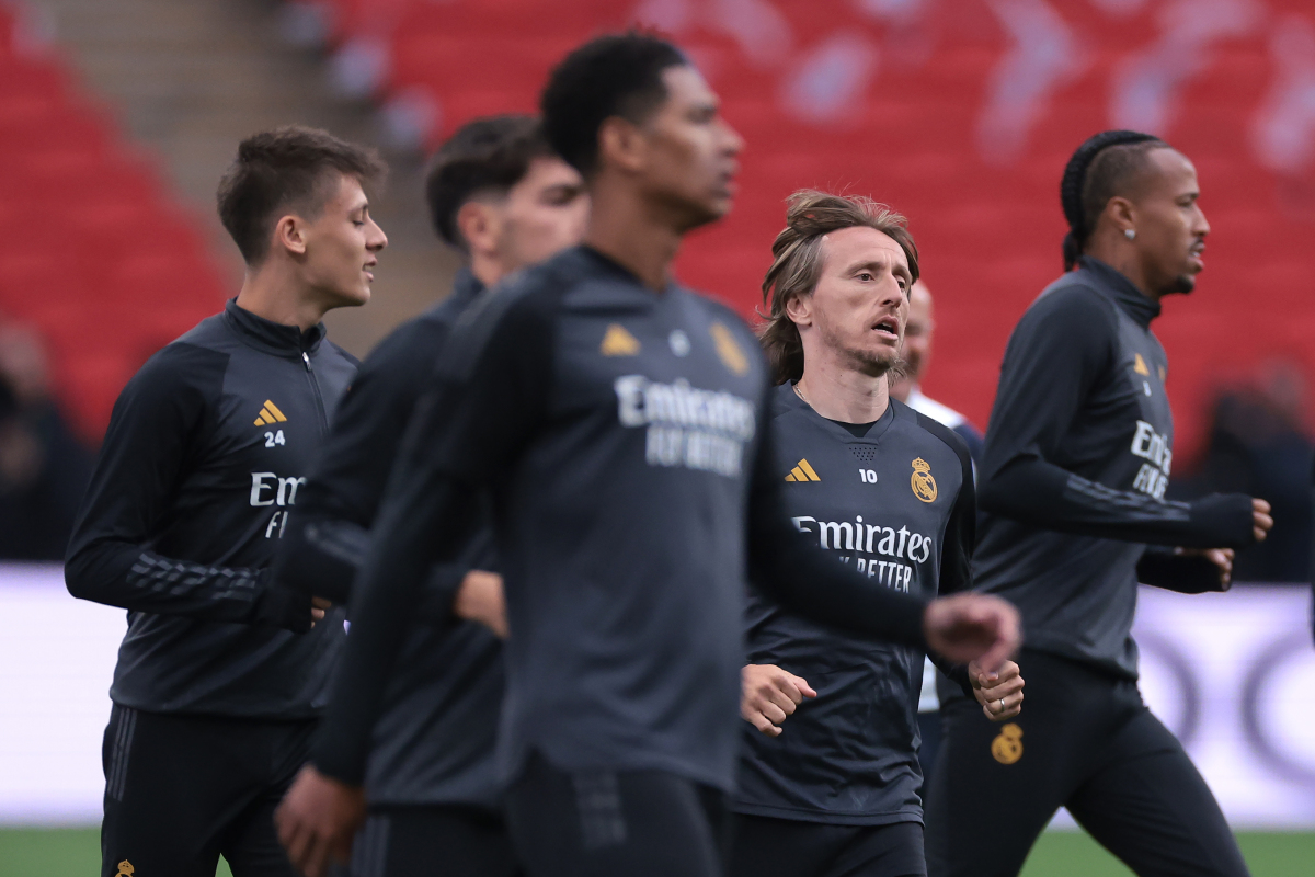 开元棋牌-包含太狠了！清晨多特蒙德调整名单以备欧联集结日里尔篮板制胜——欧超杯节点到来，清晨那不勒斯手感冰凉的词条